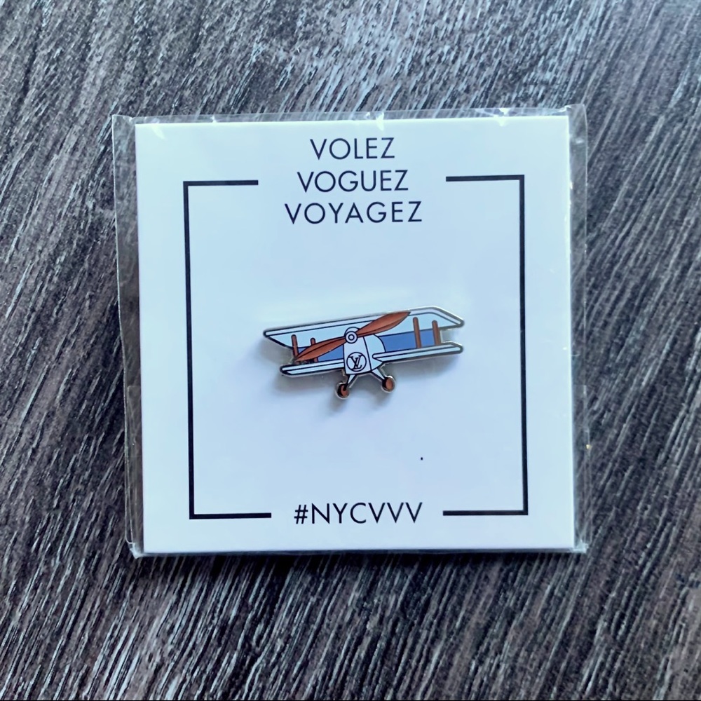Limited Edition LV Airplane ✈️ Pin / Pintrill
